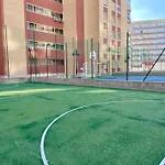 Amplio Apartamento Con Piscina Y Pistas De Tenis En Benidorm