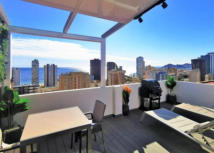Penthouse Cervantes Sea View