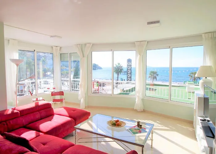 Apartment Vistas Sobre El Mar-1 By Interhome