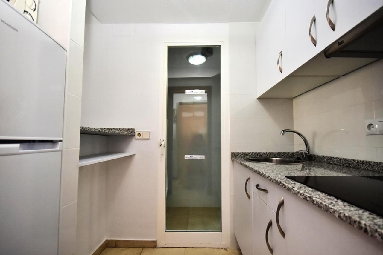 Apartment One Bedroom Appartement At Benidorm 700 M Away From The Beach With Sea View Shared Pool And Terrace *