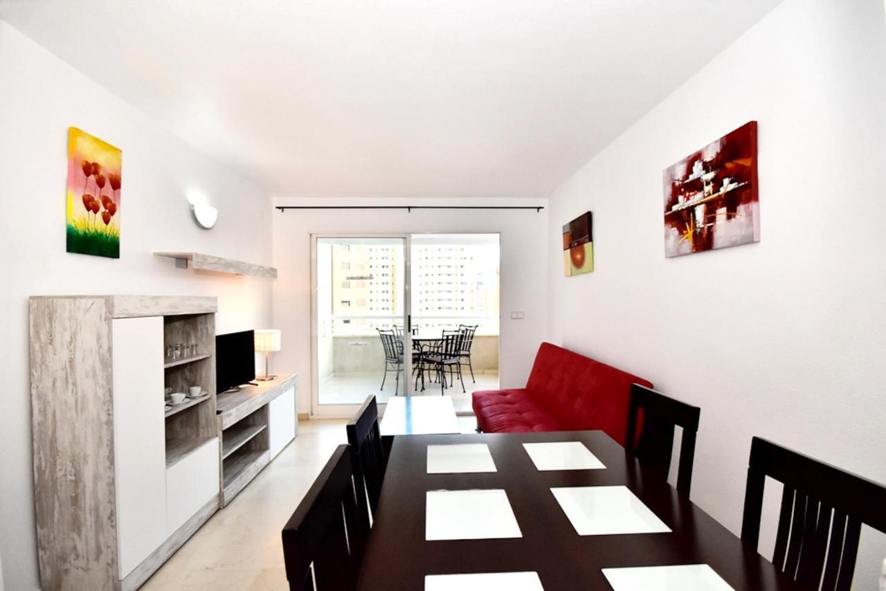 One Bedroom Appartement At Benidorm 700 M Away From The Beach With Sea View Shared Pool And Terrace Apartment *