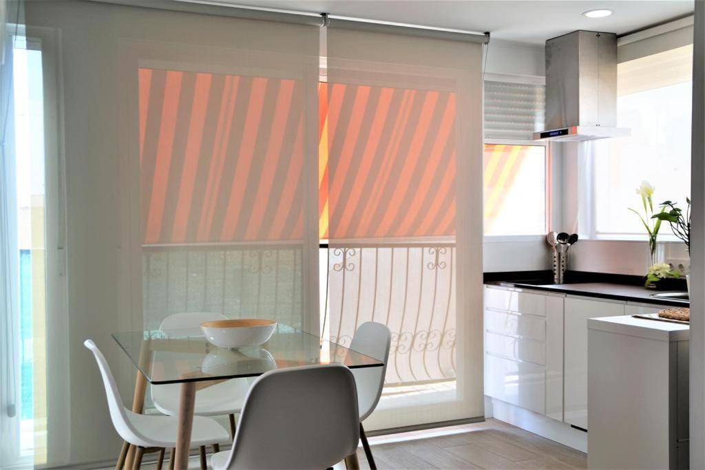 Atico Reformado A 50 Metros De La Playa Apartment Benidorm