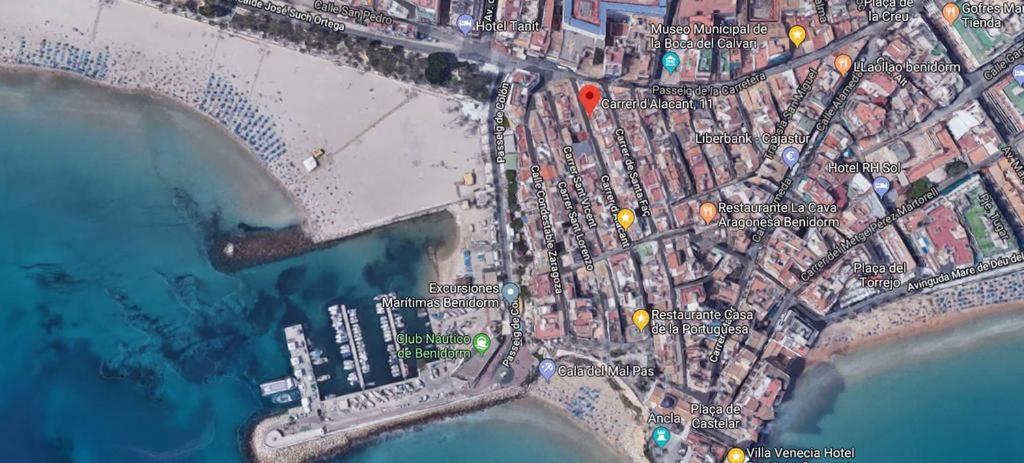 Atico Reformado A 50 Metros De La Playa Apartment *