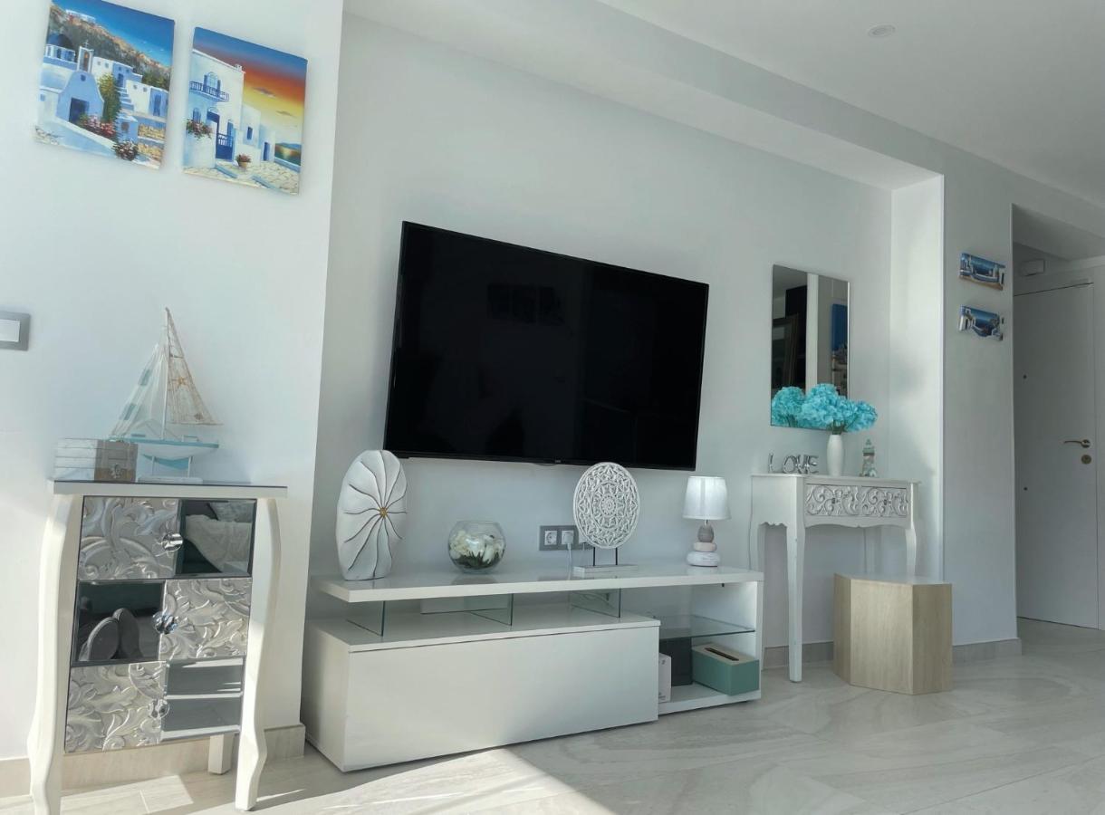 My Sweet Santorini Apartment