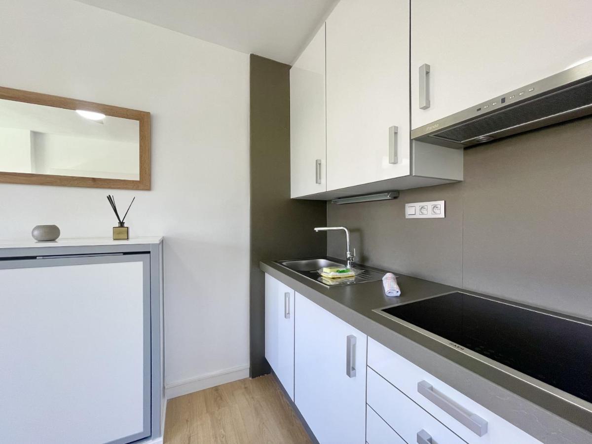 Cozy And Modern Studio Apartment *