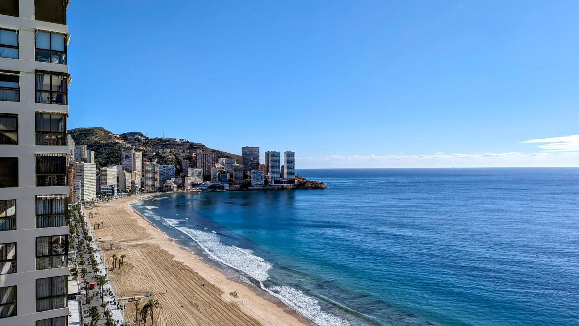 Apartment Arenas Sea Front *