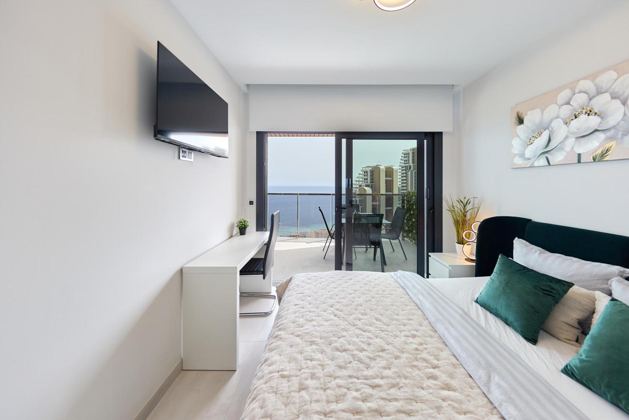 Sunset Waves Sea View Apartment
