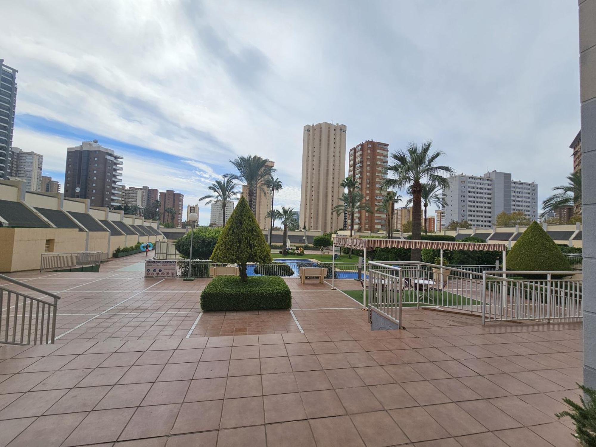 Gemelos Xx 18 If Benidorm