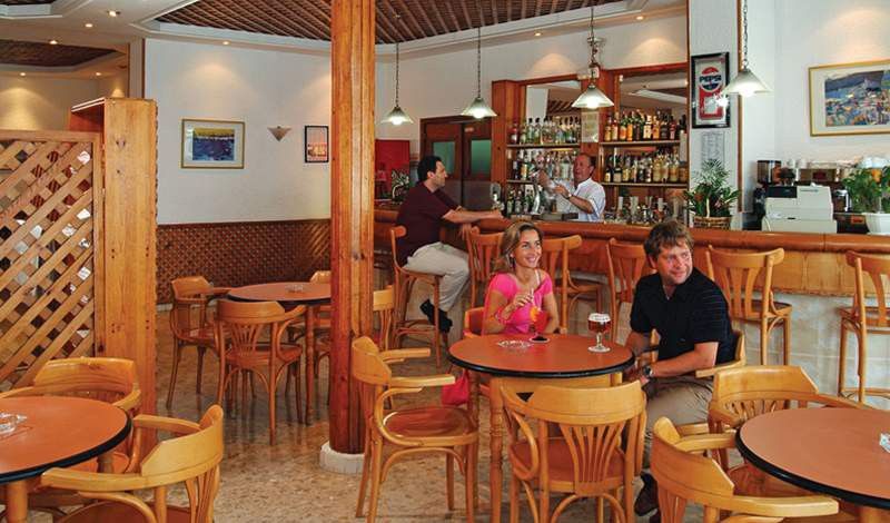 Hotel Gastrohotel Boutique Rh Canfali 4*