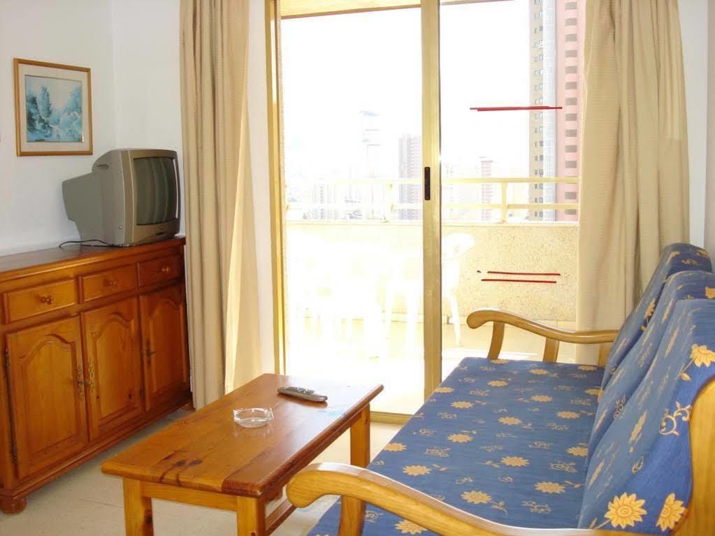Mariscal Vii Apts Apartment