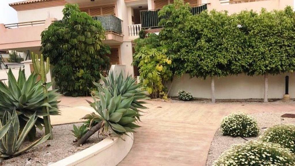 Carrer Berna Apartment