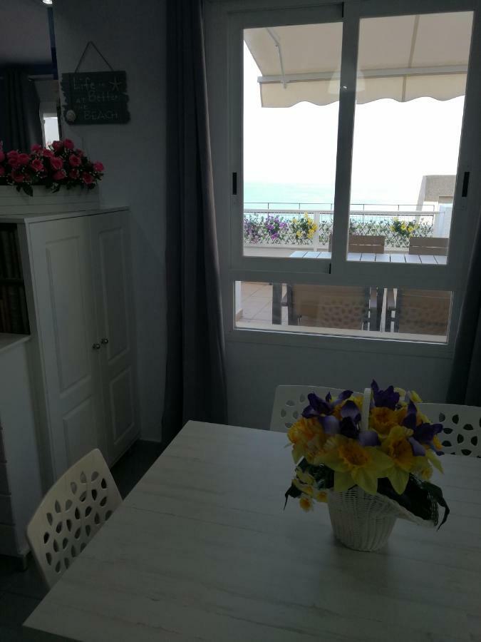 Apartamento Primera Linea De Playa Marina Appartement Benidorm