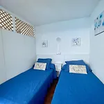 Las Palmeras Sea View Apartment