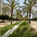 Luxurious, Newly-Renovated Large 2-Bedroom Condo By The Beach