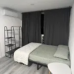 Estudio Nuevo Y Moderno