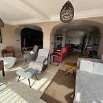 Appartement Avec Vue Sur La Mer Et Les Montagnes 360 M De La Plage