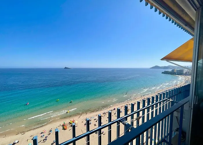 Las Palmeras Sea View Apartment