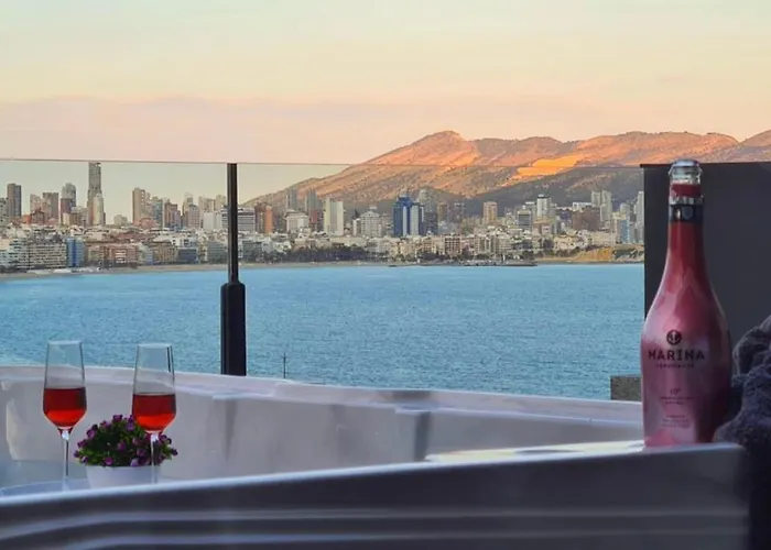 Luxury Apartment With Private Hot Tub By Poniente Beach