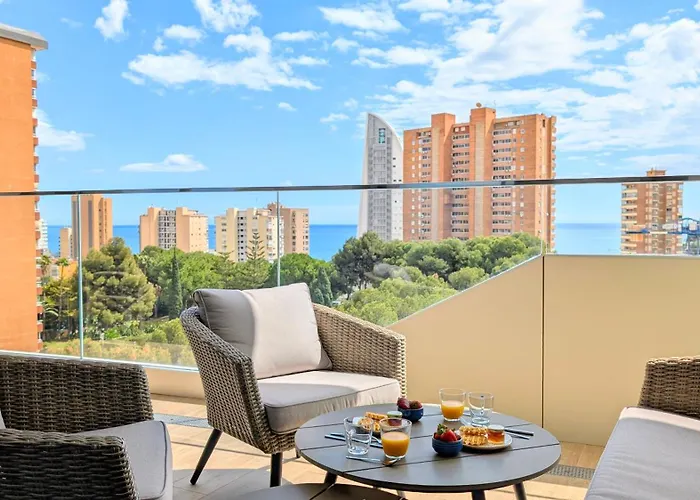 Benidorm Beach Sunny Apartment
