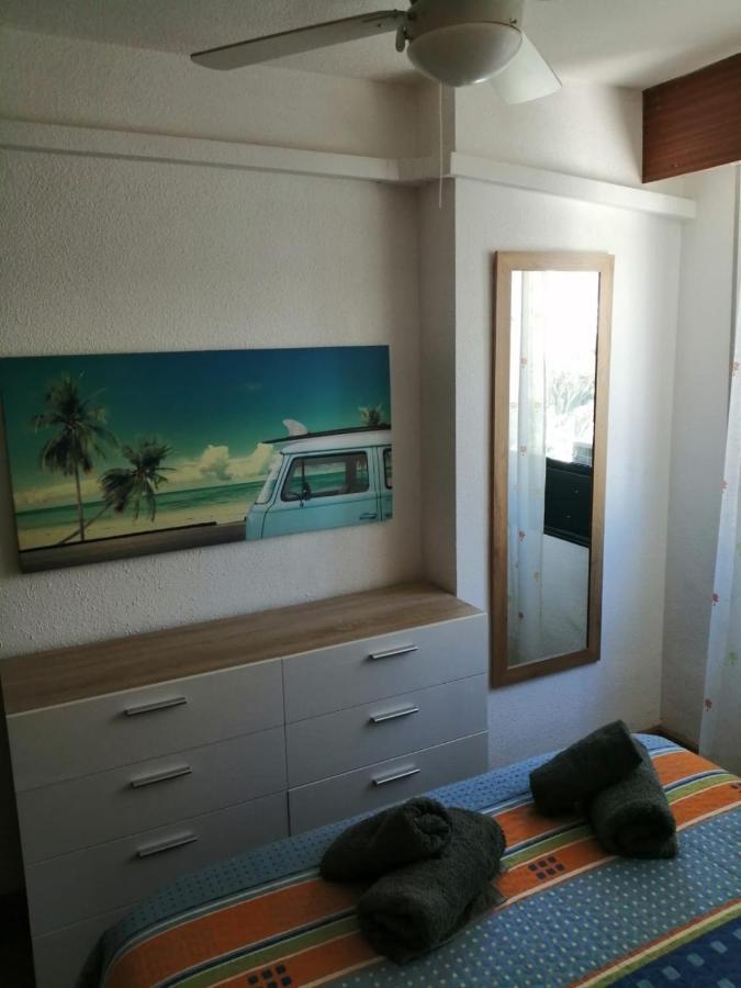 In Rincon De Loix, Levante Beach Apartamento