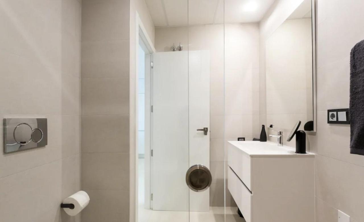 Luxury With Private Hot Tub By Poniente *