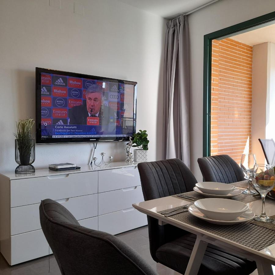Luxury Boutique Torresol, Free Parking, Wi-fi, Pool, Apartment Benidorm