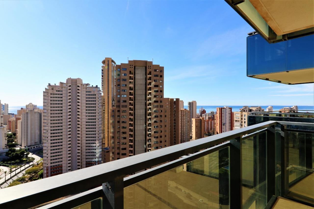 Apartamento Kronos Skyscraper 20-119