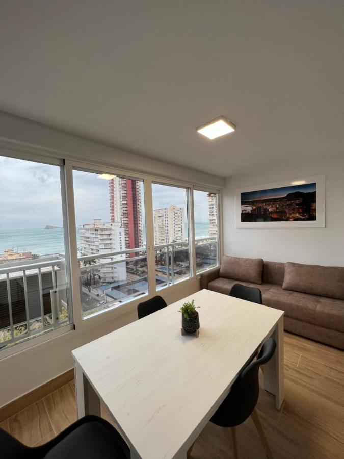 Hany Ducado 11-c * Benidorm