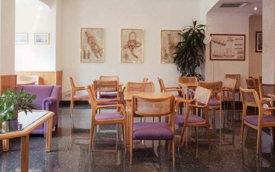 Tanit Hotel 3*