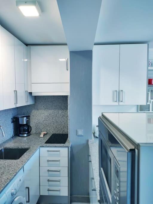 Bermudas Con Piscina Y Garaje En Appartement *
