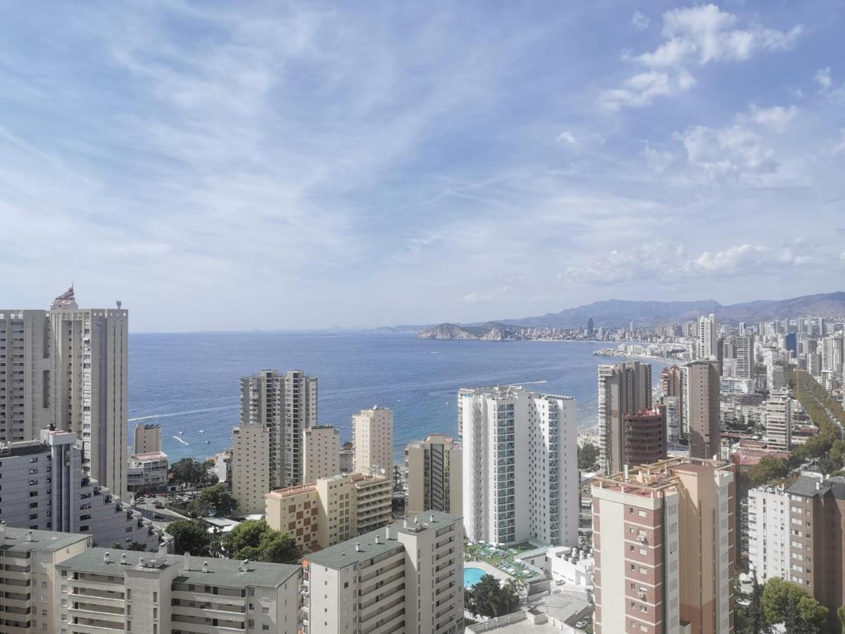 Apto Sm Montecarlo P19 Edif.gemelos 15 Playa Levante Benidorm