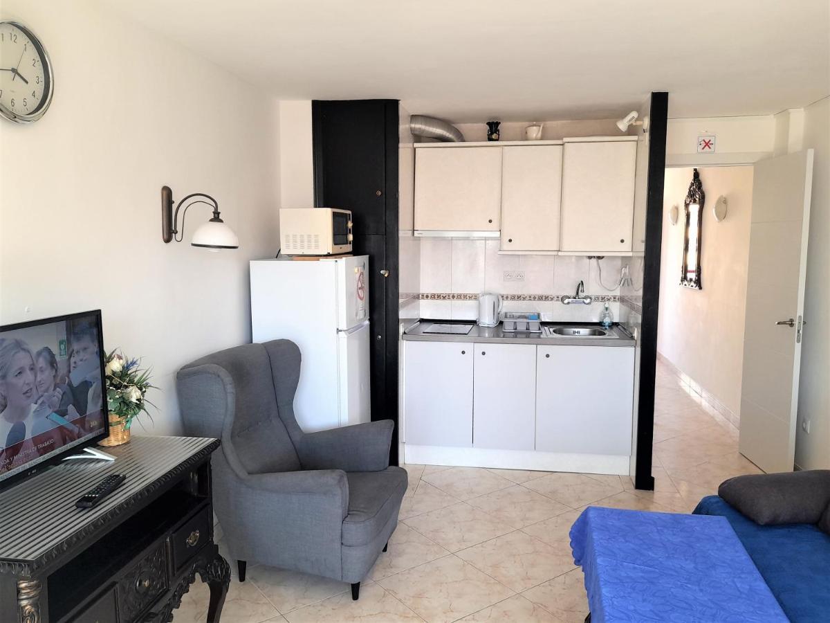 Sea View In Rincon De Loix- Free Parking, Pool, Wi-fi, New Air Conditioning Apartment Benidorm