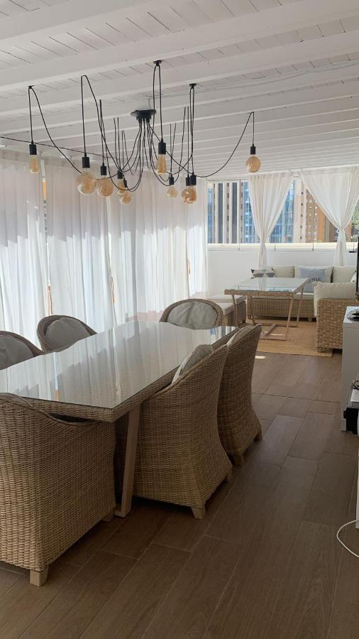 Atico Con Enorme Terraza Y Chill Out Particular Appartement Benidorm