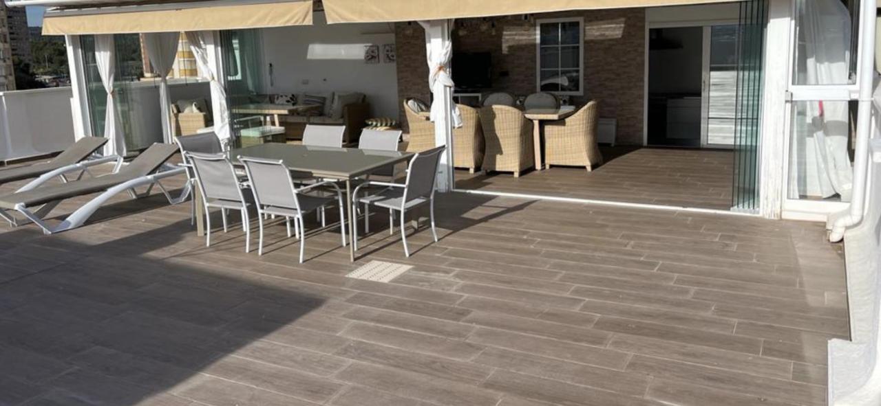 Atico Con Enorme Terraza Y Chill Out Particular Appartement *