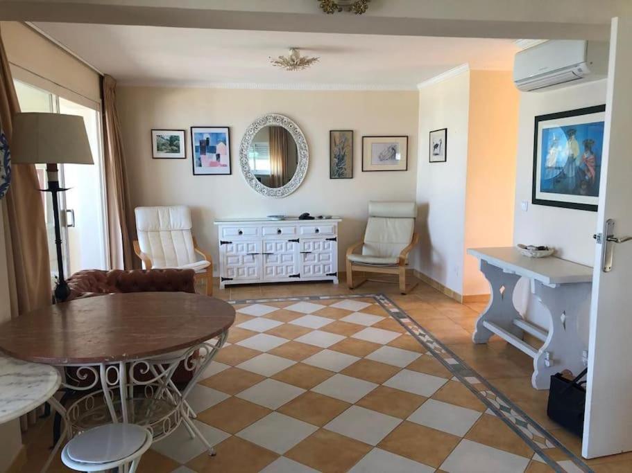 Piso Amplio Y Luminoso En Rincon De Loix. Appartement