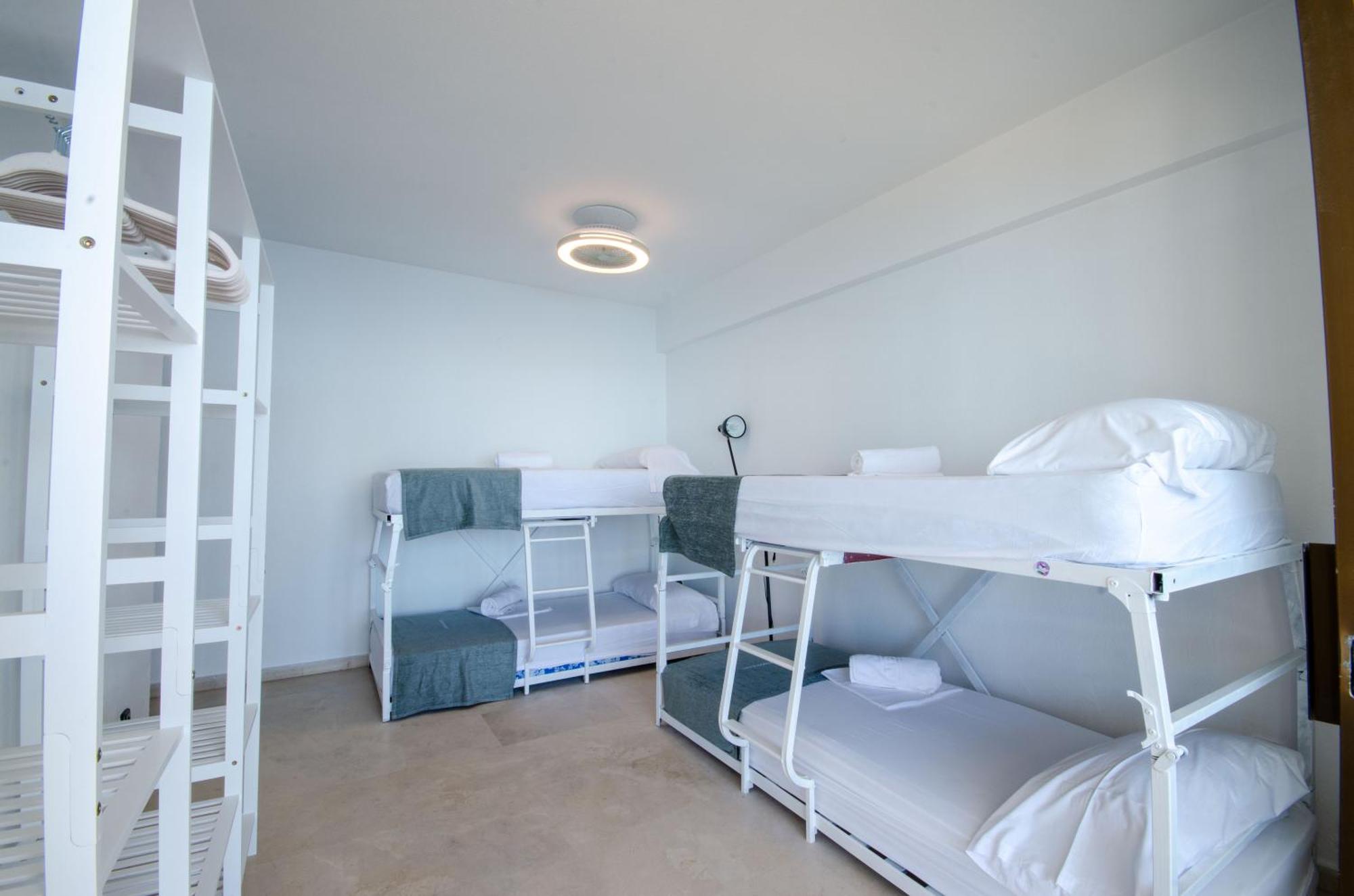 Gemelos 10 Levante Apartment