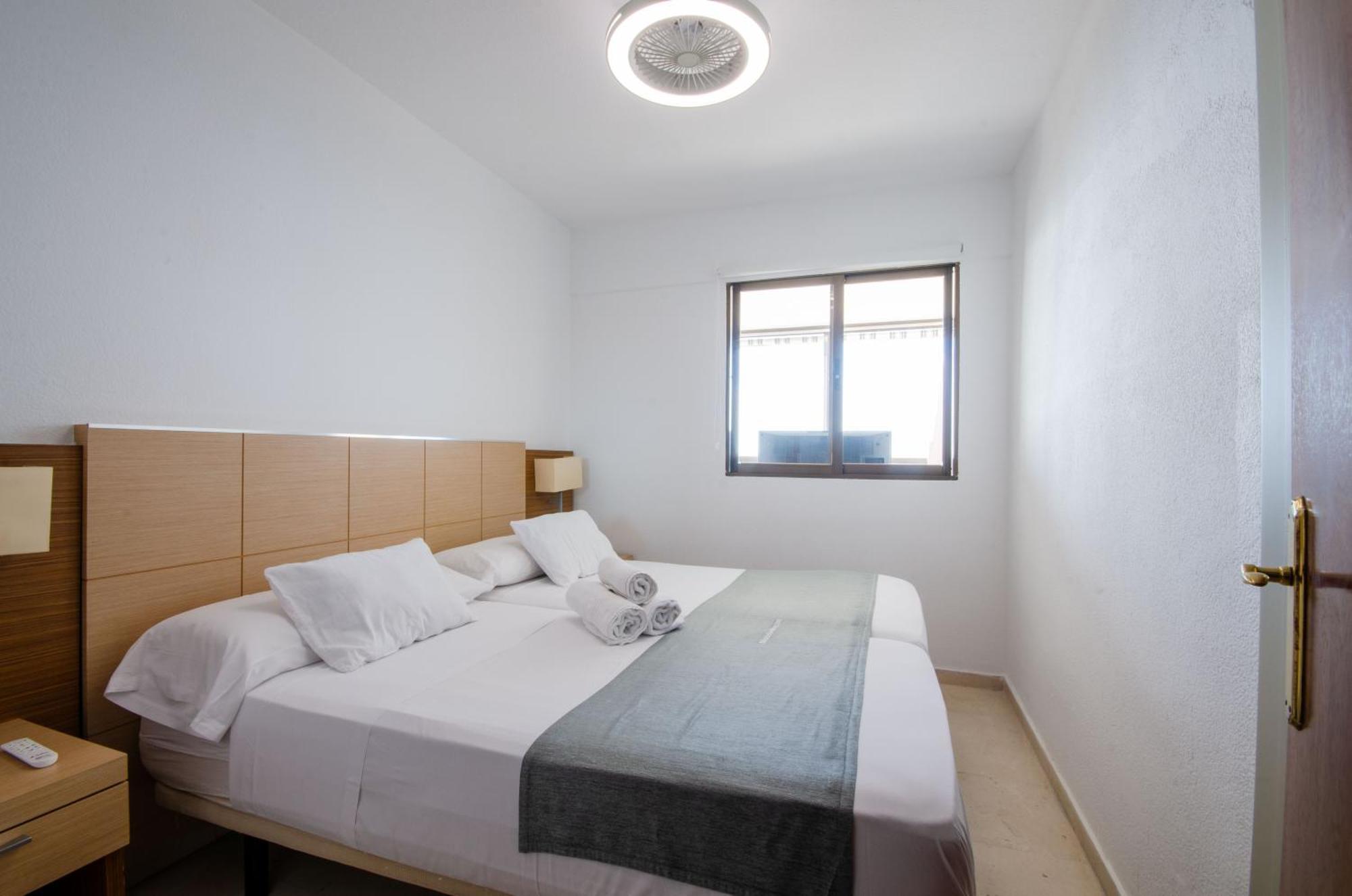 Gemelos 10 Levante Apartment