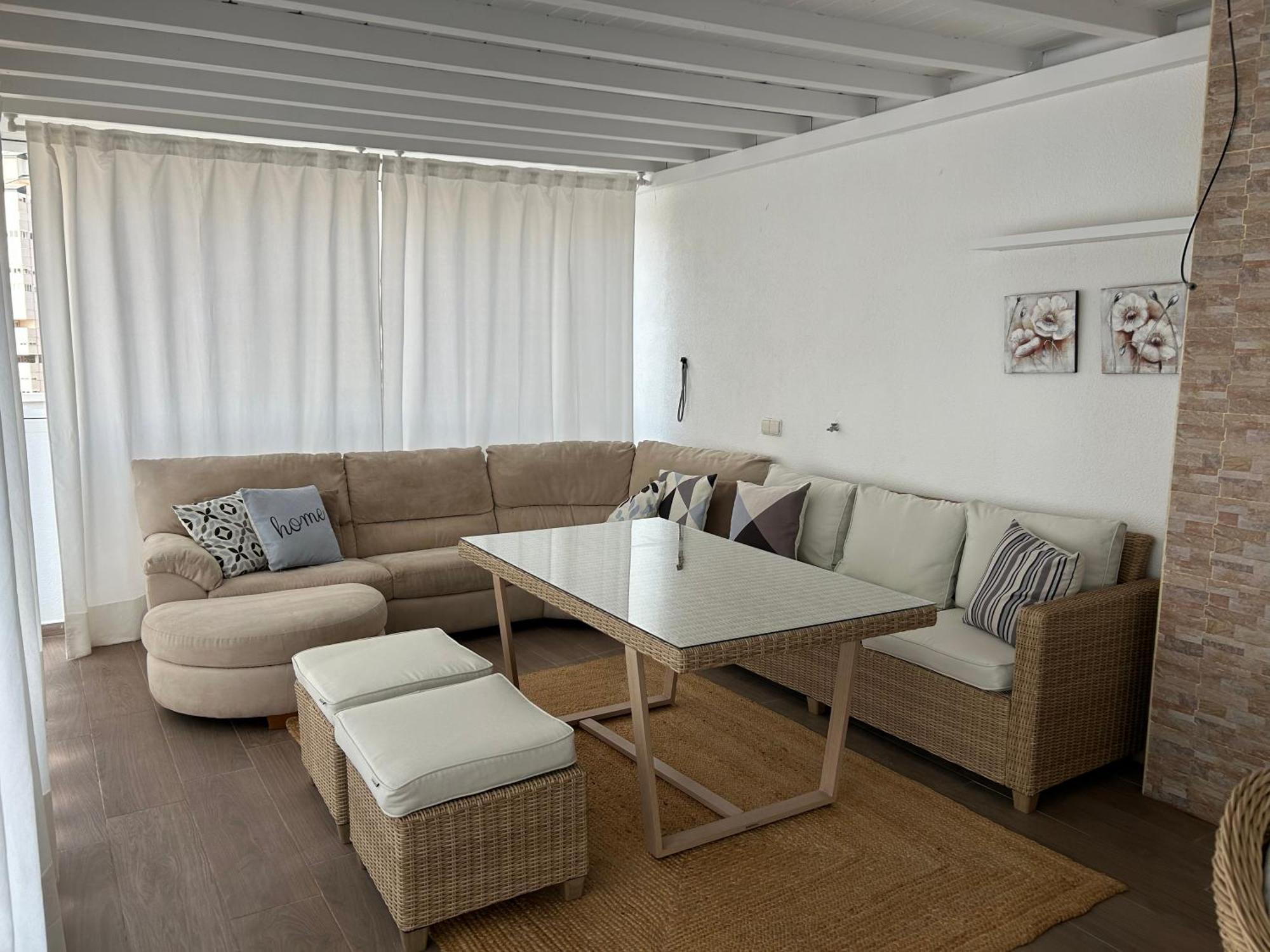 Atico Con Enorme Terraza Y Chill Out Particular Appartement