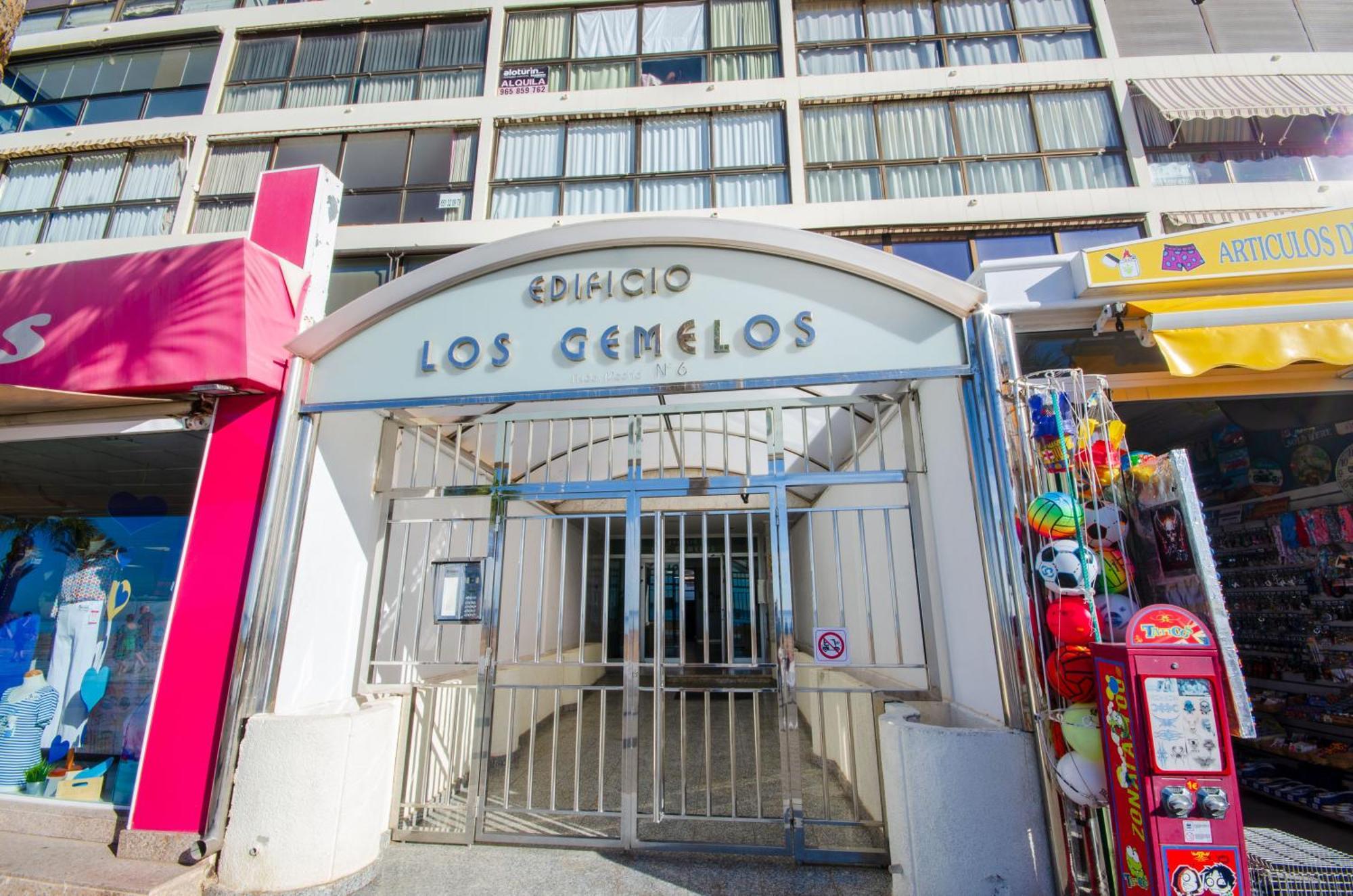 Gemelos 10 Levante Apartment