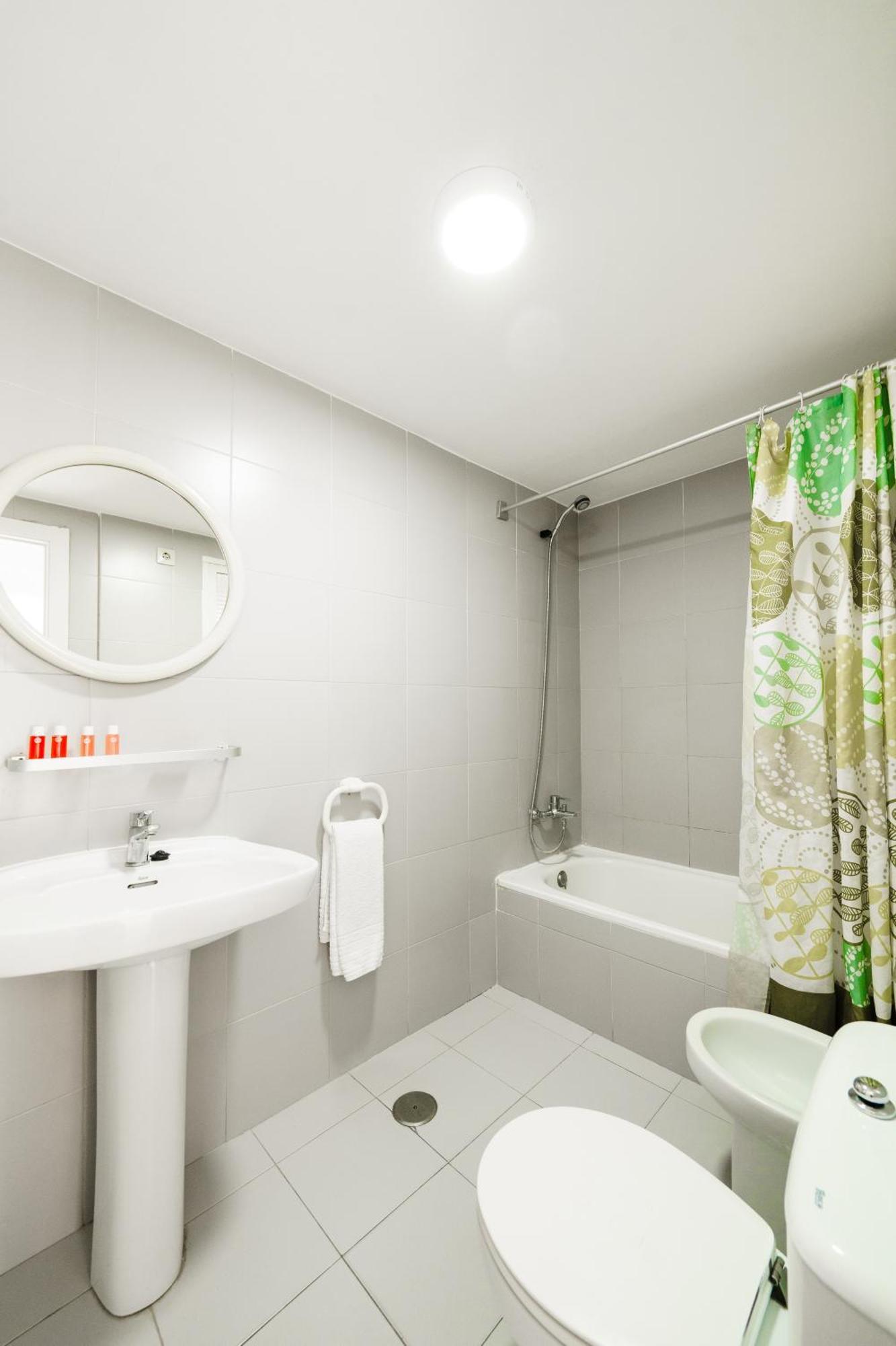 Aparthotel El Faro By Mc Benidorm