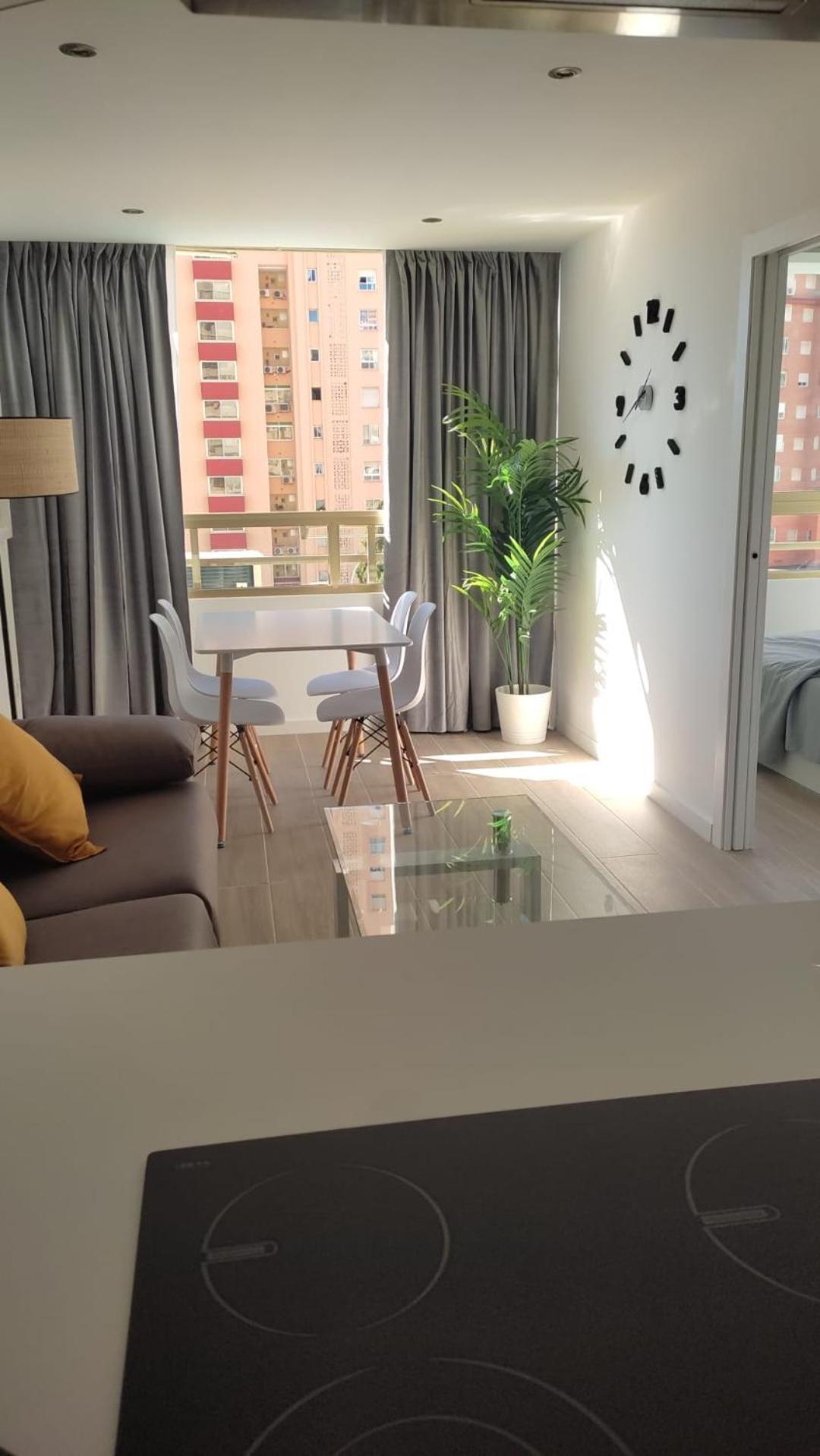 Apartment Moderno Con Piscina Y Bicicletas Gratis Benidorm