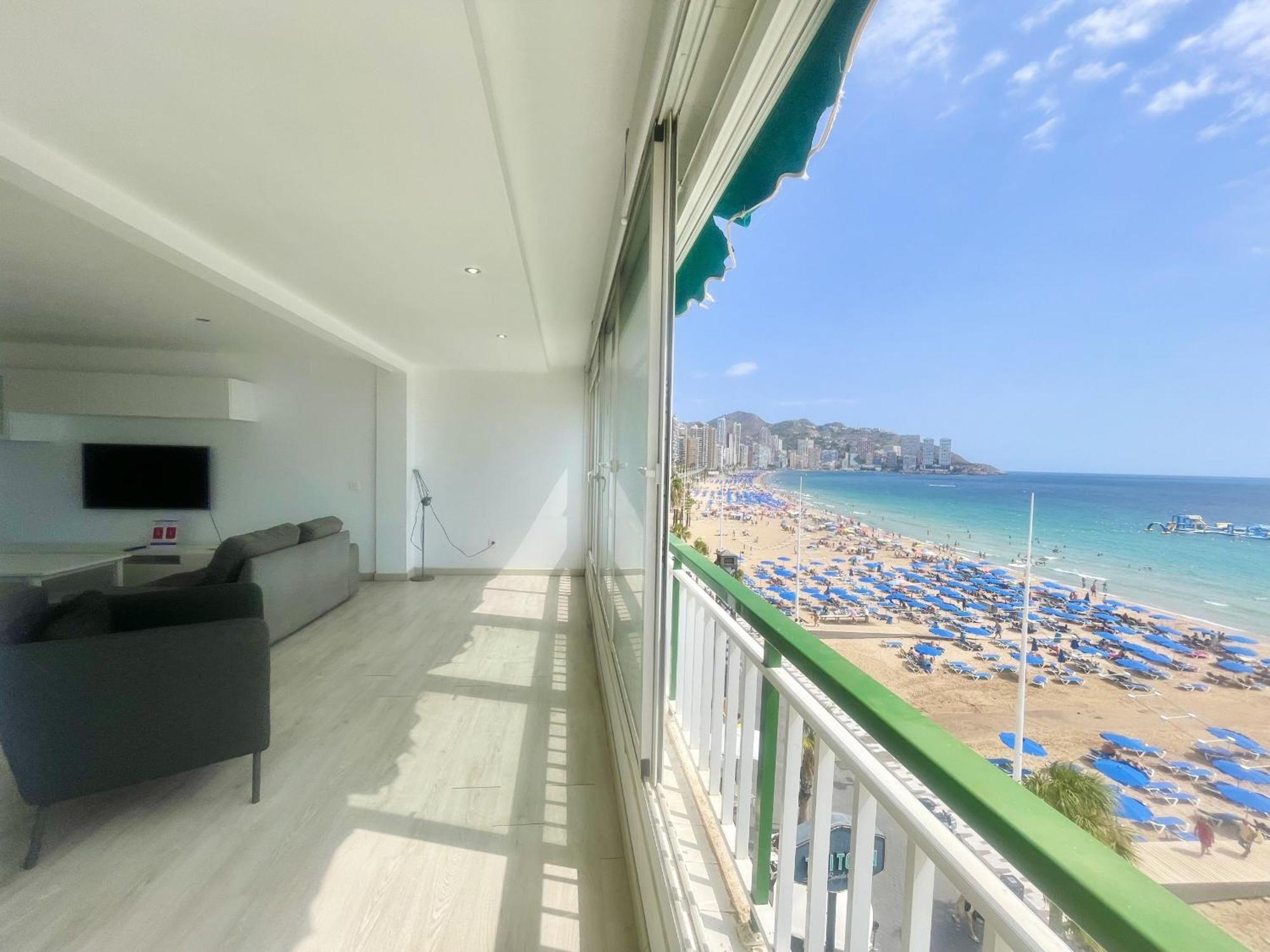 Principado Levante Blueline Apartment *