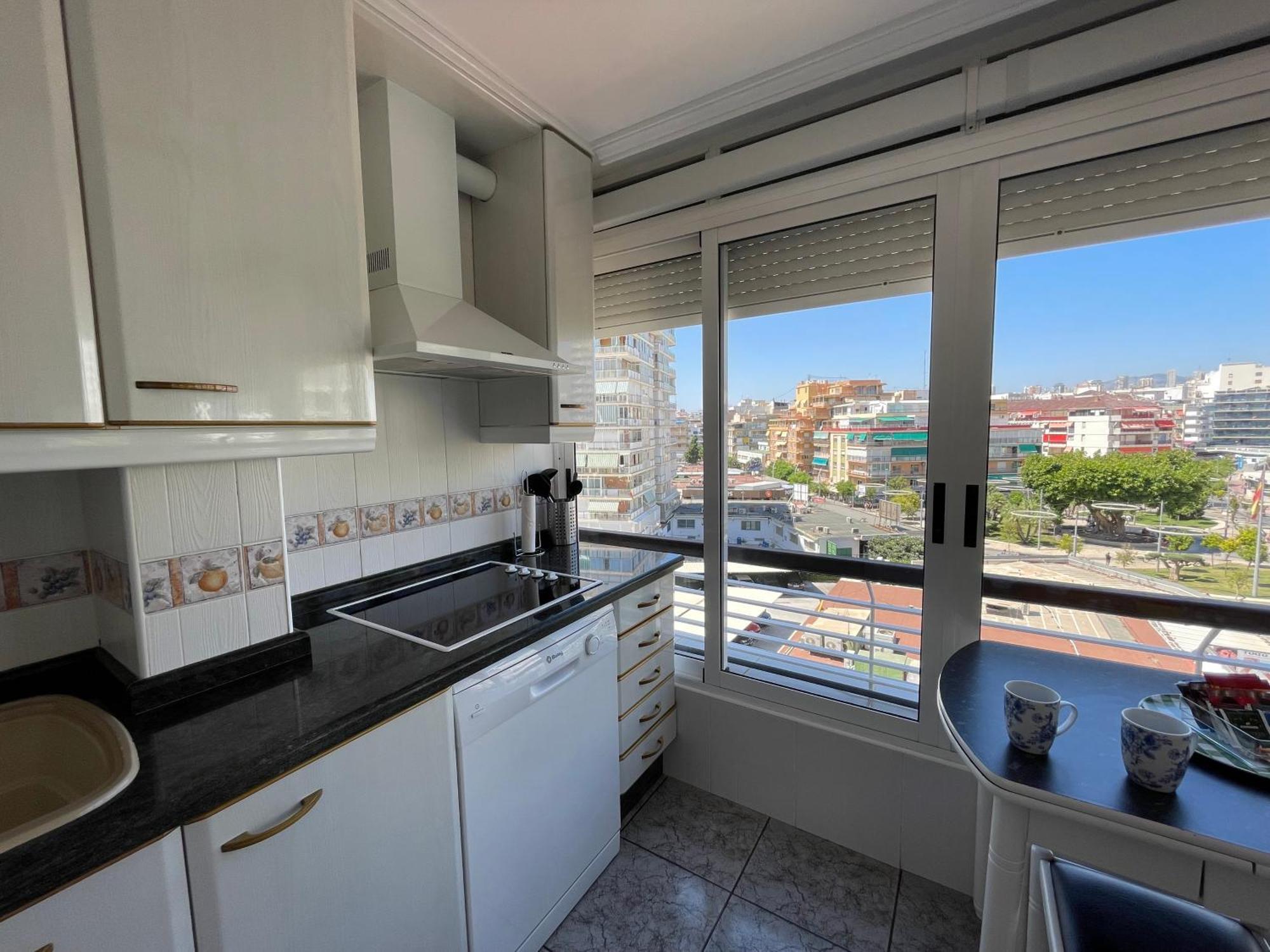 A Un Minuto De La Playa De Levante Apartamento