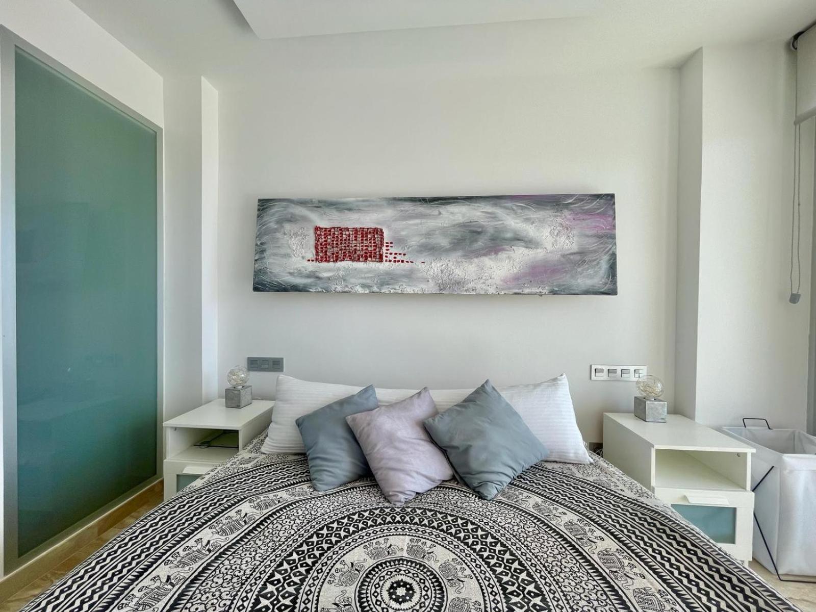 Poniente Lux Apartment *