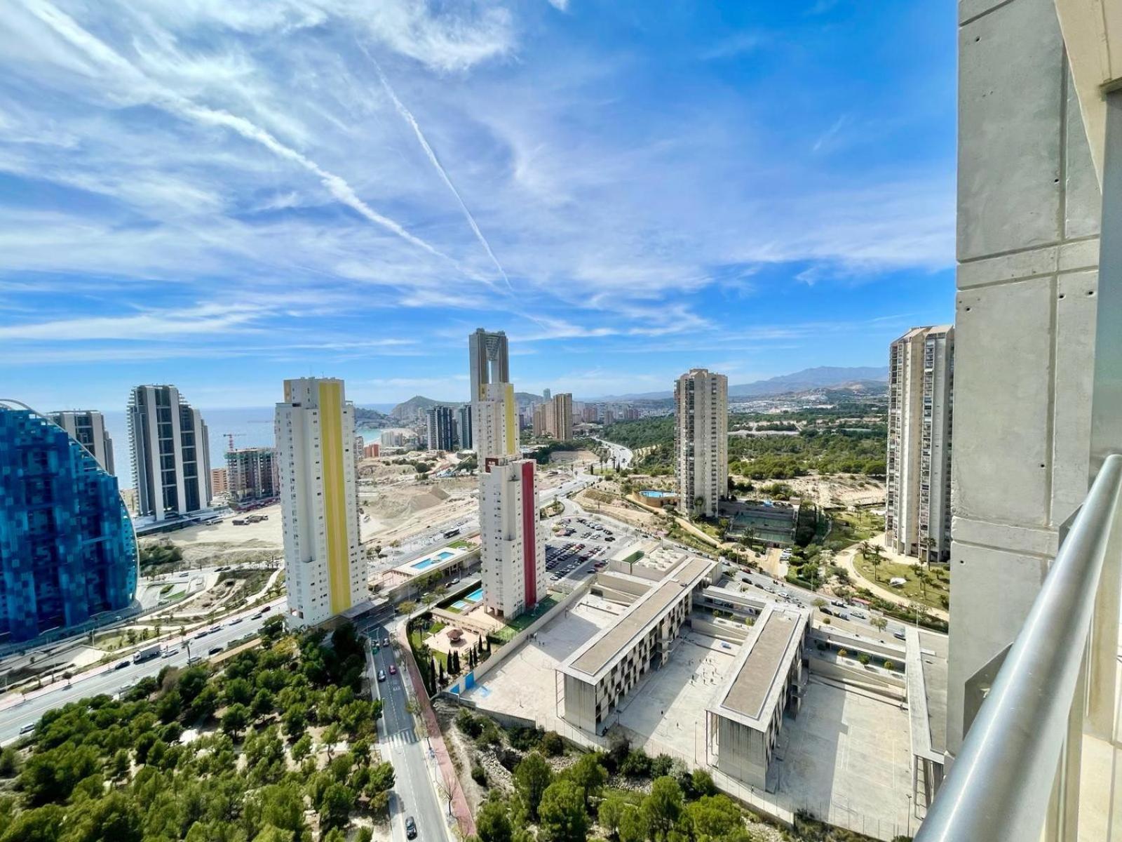 Poniente Lux *