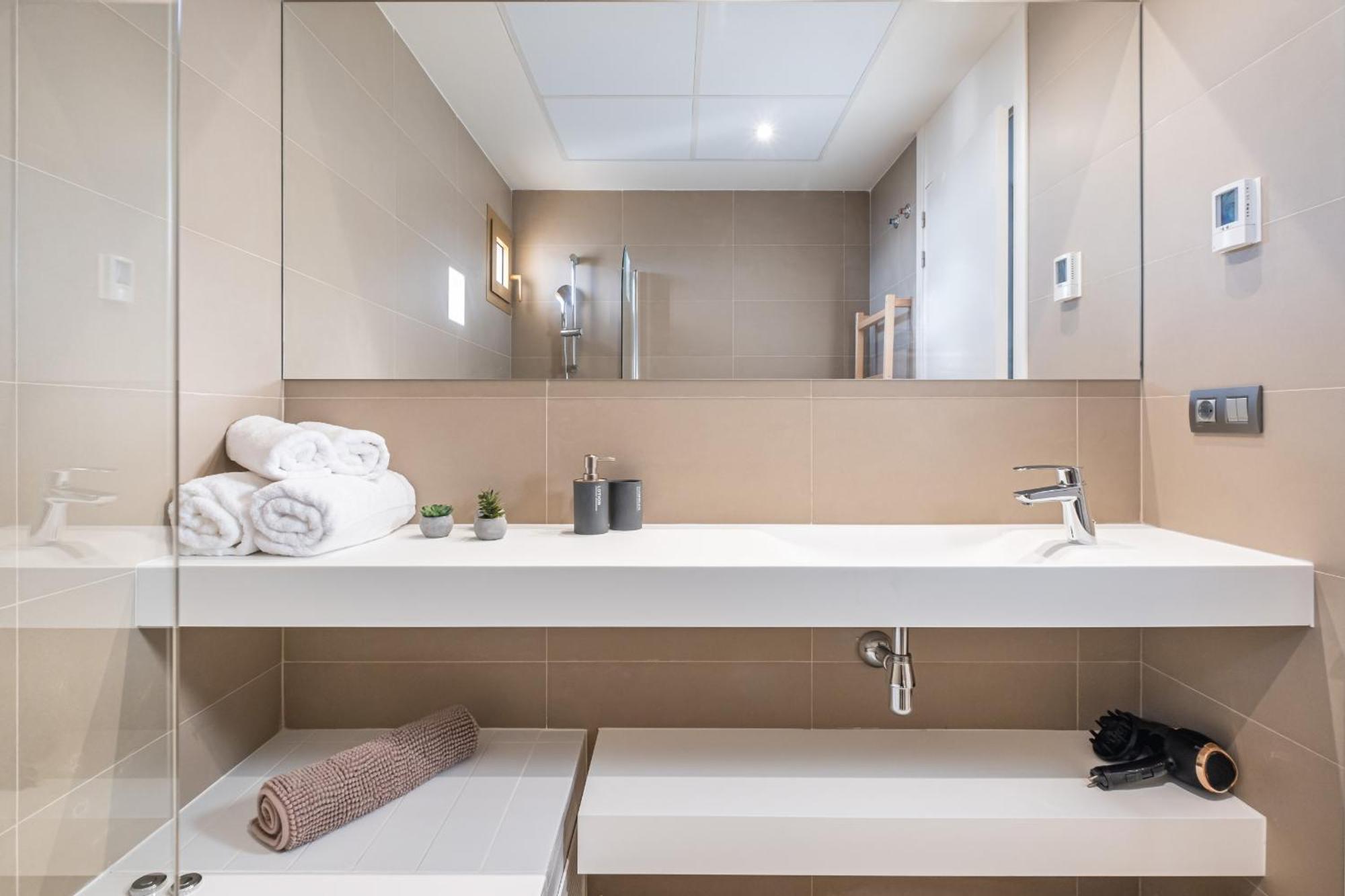 Intempo Deluxe 33-a Sky Poniente Beach *