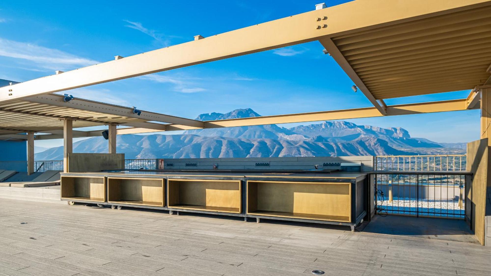 Intempo Deluxe 33-a Sky Poniente Beach * Benidorm