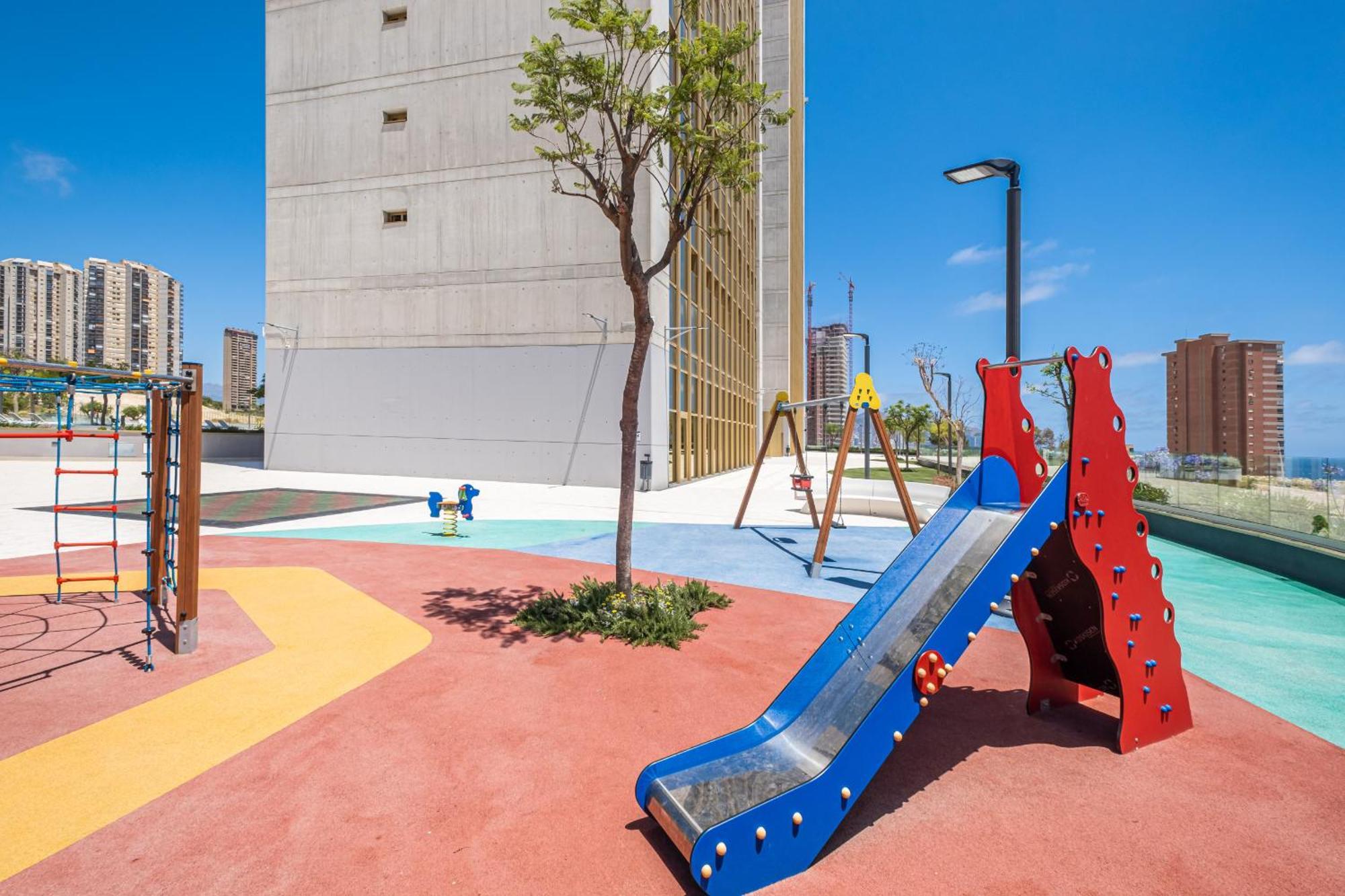 Intempo Deluxe 33-a Sky Poniente Beach Apartamento