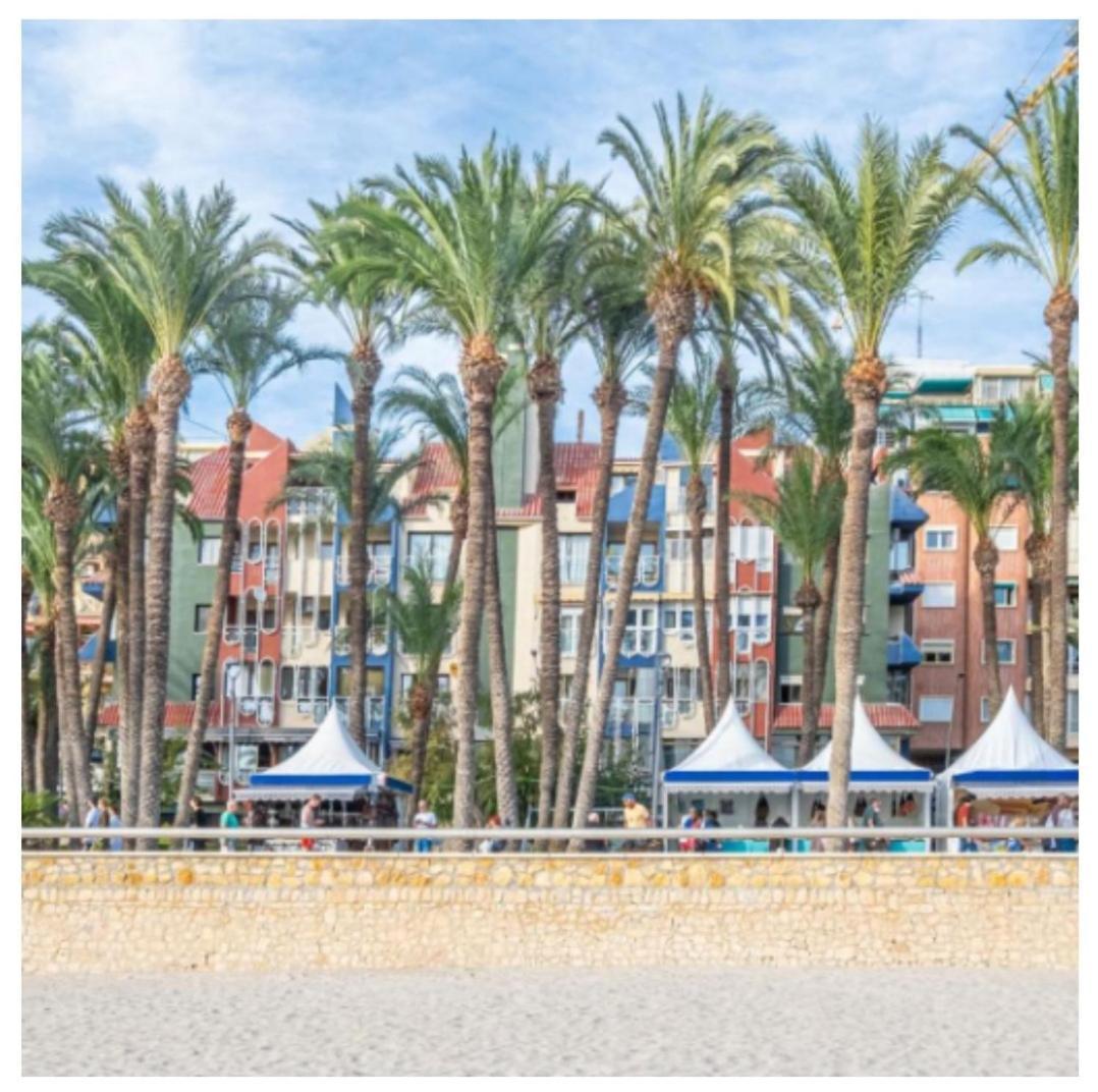 Luxury Primerisima Linea Playa Poniente Con 6,5 Mts De Vistas Frontales Al Mar *
