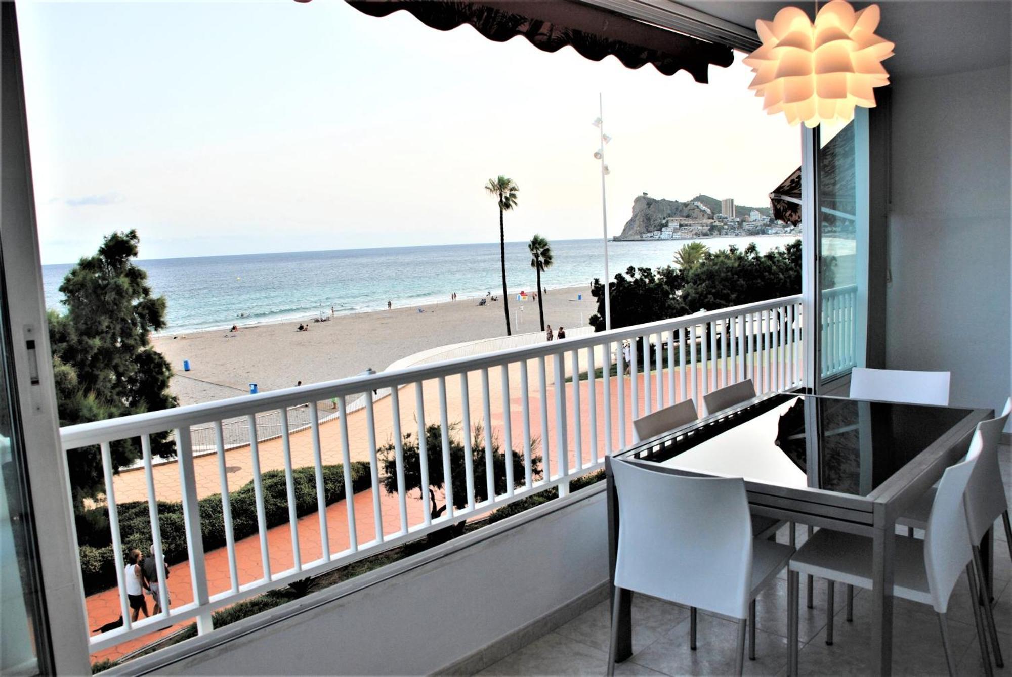 Apartment Luxury Primerisima Linea Playa Poniente Con 6,5 Mts De Vistas Frontales Al Mar